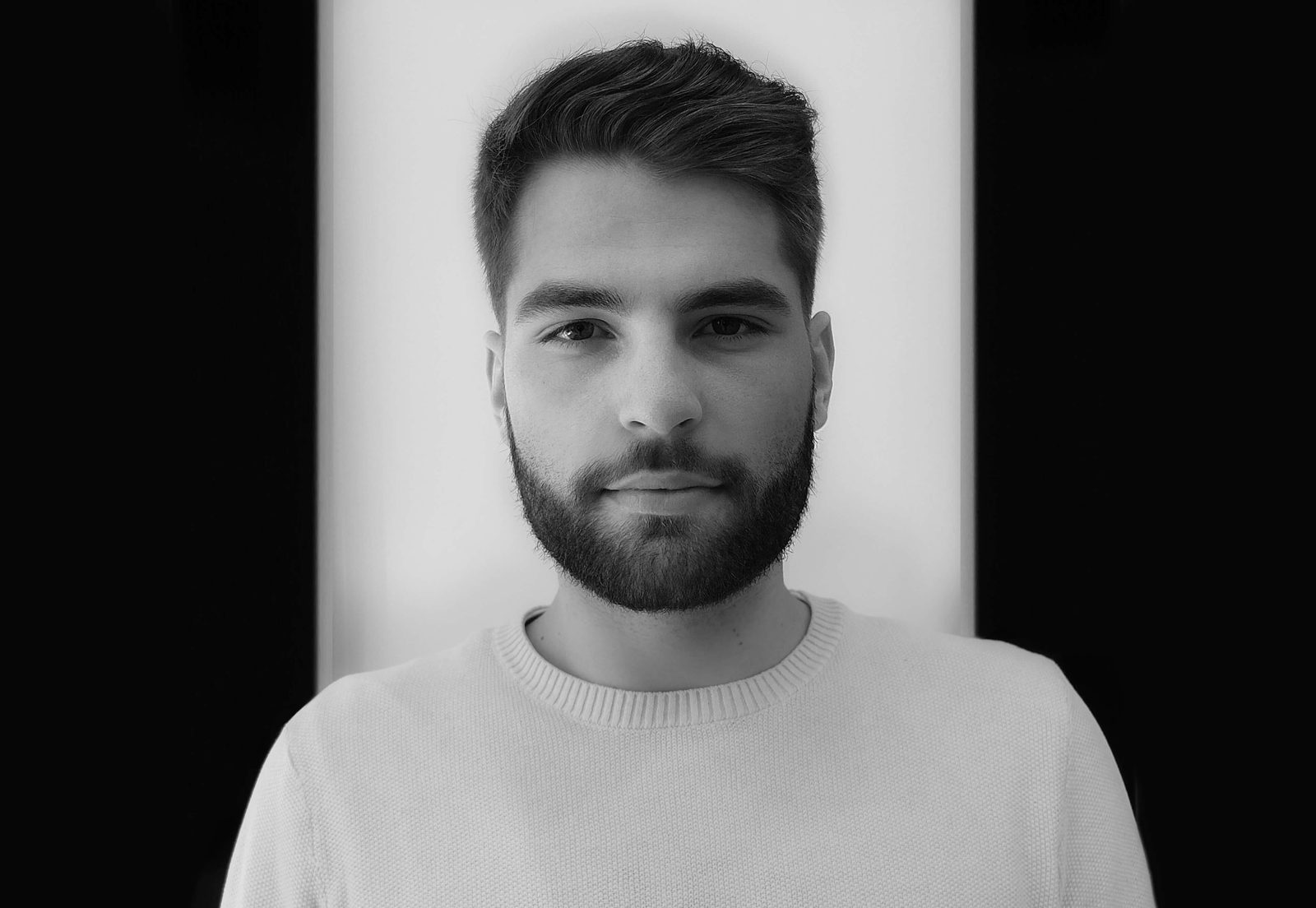 Corte e barba — antes